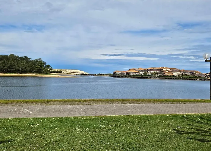 Soustons - Lac - Plage - Couple - Famille